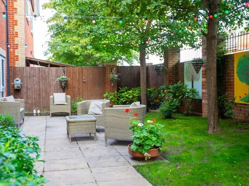 The Bernard Sunley Nursing and Dementia Care Home - Memory Care in Woking, England photo 8