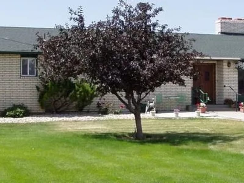 Applegate Assisted Living - Assisted Living in Buhl, ID photo 1