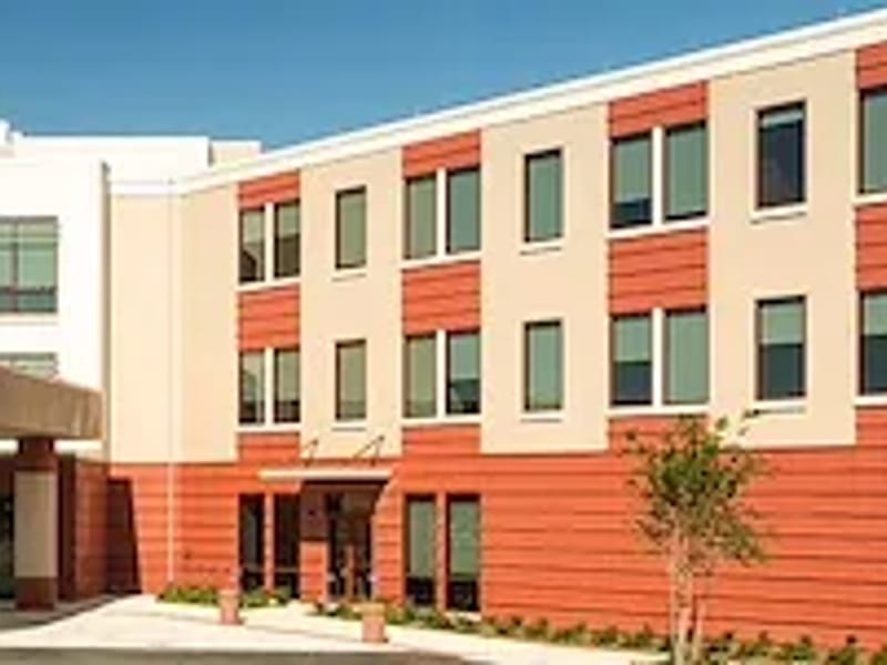 Jo Ellen Smith Convalescent Center - Nursing Home in New Orleans, LA photo 2