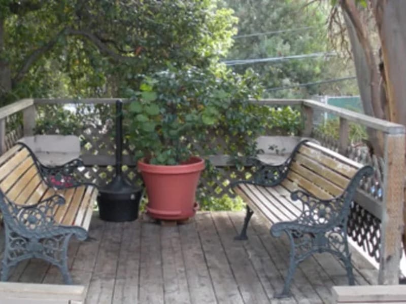 Alhambra Post Acute - Nursing Home in Martinez, CA photo 2