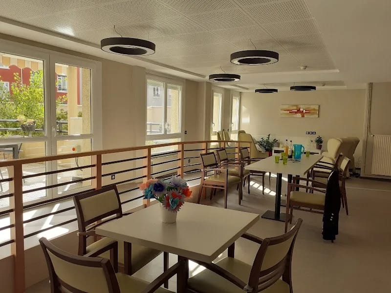 EHPAD BLANQUI - EHPAD in VILLEURBANNE, Auvergne-Rhône-Alpes photo 5