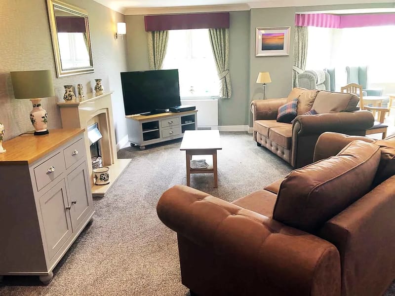 Magnolia House Residential Care Home - Nursing Home in Mansfield, England photo 2