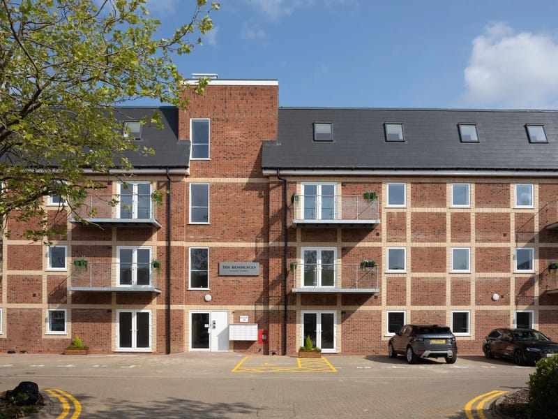 Bartletts Residential Home - Nursing Home in Aylesbury, England photo 2