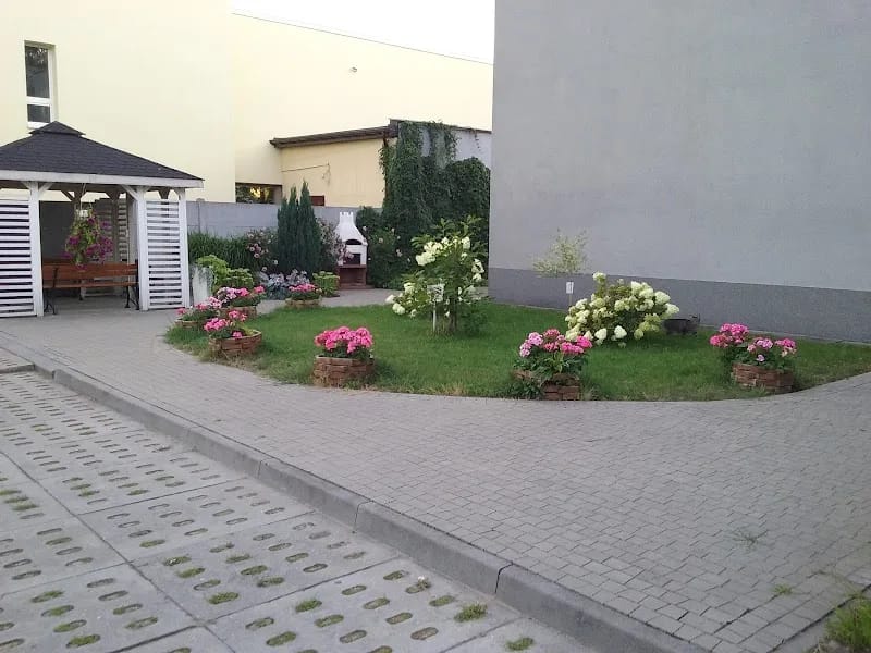 Tomaszowskie Centrum Usług Społecznych (dawna „Przyjaźń”) - Hospicjum in Tomaszów Mazowiecki, Tomaszów Mazowiecki photo 3
