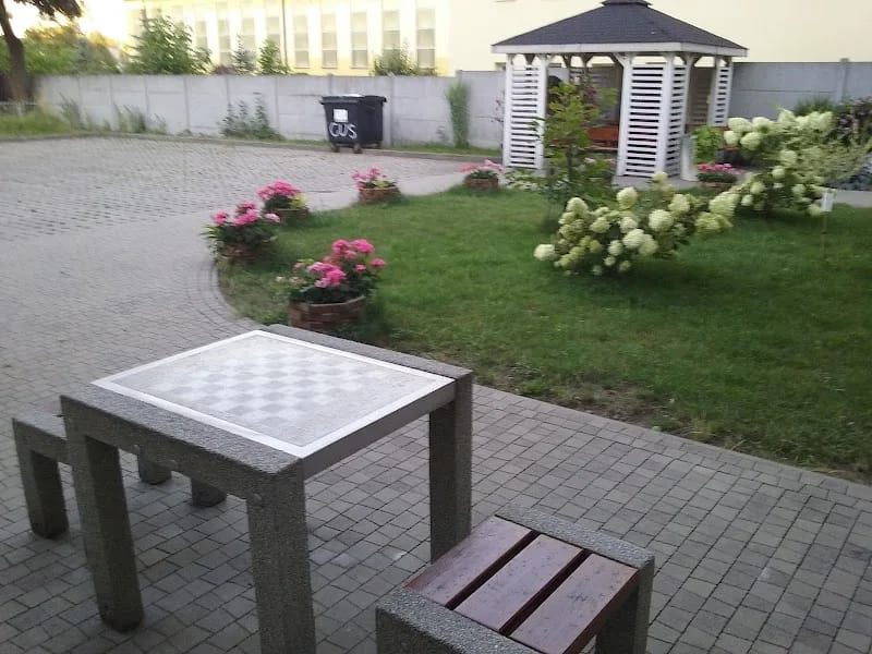 Tomaszowskie Centrum Usług Społecznych (dawna „Przyjaźń”) - Hospicjum in Tomaszów Mazowiecki, Tomaszów Mazowiecki photo 4