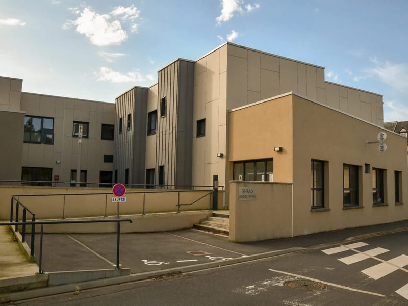 Ehpad - Ch Carentan - EHPAD in CARENTAN LES MARAIS, Normandie photo 3