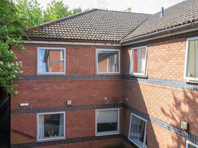 Claydon Lodge Care Home - Nursing Home in Chesterfield, England photo 2