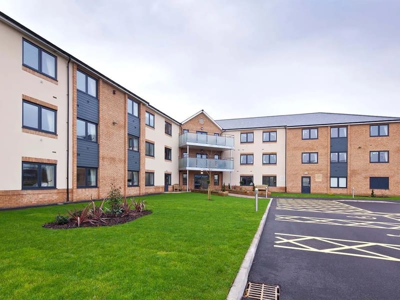 Harrier Grange - Assisted Living in Andover, England photo 1