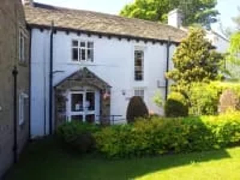 Sunningdale Nursing Home in Leeds, England photo 1