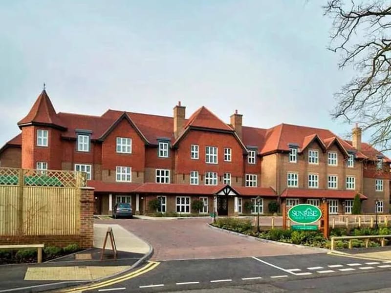 Beaconsfield Heights Care Home - Nursing Home in Beaconsfield, England photo 1