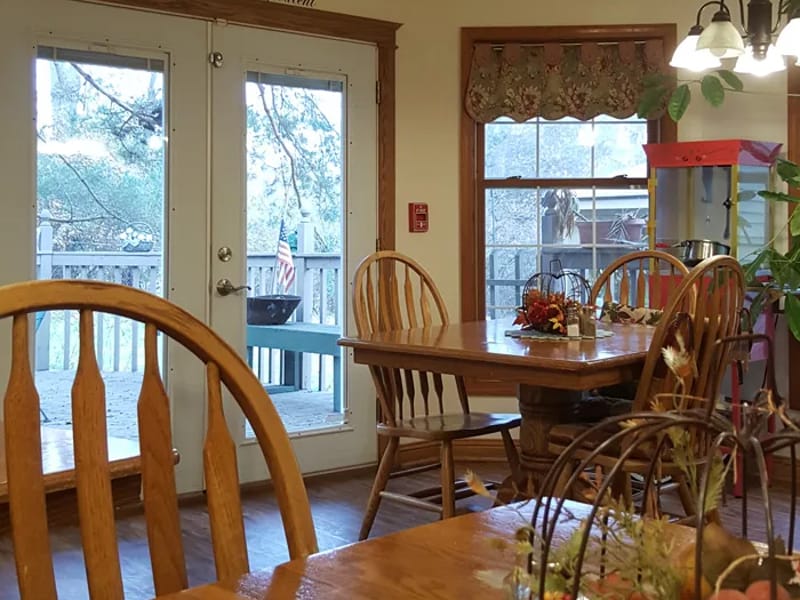 Craft Care Home - Assisted Living in Mason, MI photo 2