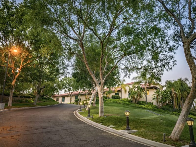 Ararat Home Of Los Angeles - Assisted Living in Mission Hills, CA photo 1