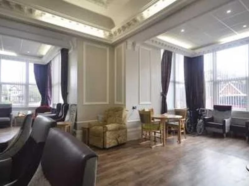Park View Care Home with Nursing - Nursing Home in Blackpool, England photo 2