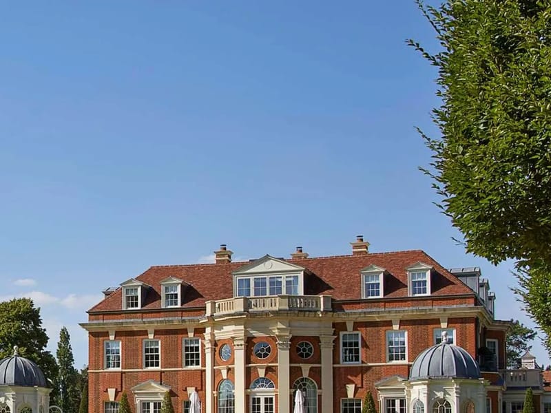 167 Lodge Hill - Assisted Living in London, England photo 2