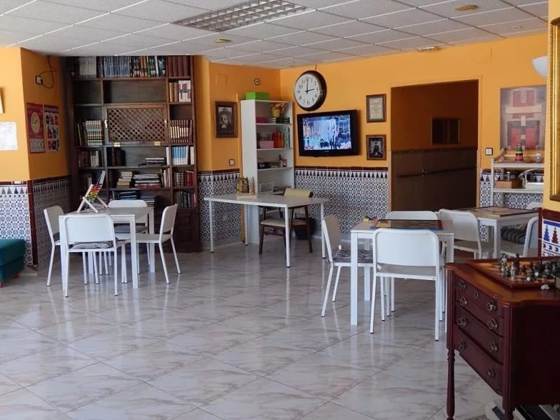 Residencia De Ancianos Hhnn. Franciscanas - Hogar de Ancianos in Málaga, Andalucía photo 1