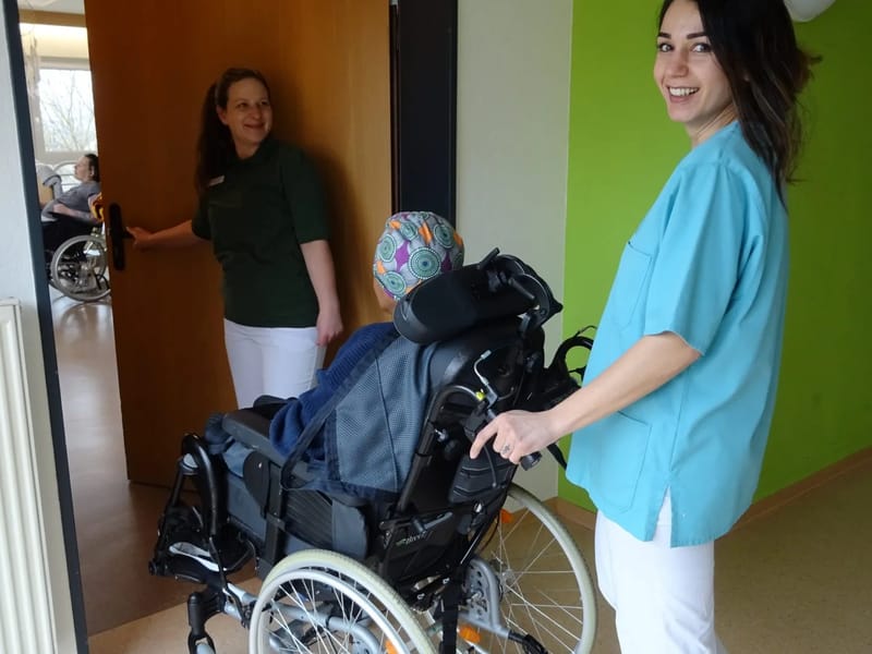 Wachkomabereich - Menschen mit schweren und schwersten neurologischen Störungen und Rehabilitationsphase F - Stationäre Rehabilitation in Alpen, Nordrhein-Westfalen photo 1