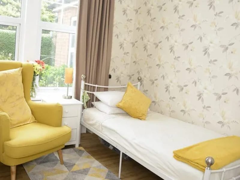 Camowen - Nursing Home in Worthing, England photo 2