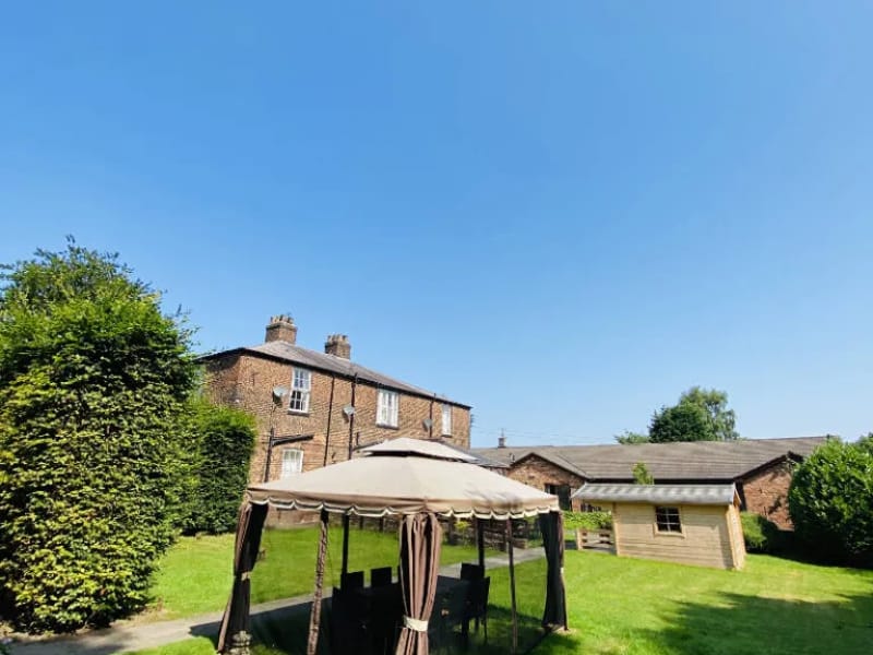 Norton Lodge - Nursing Home in Runcorn, England photo 2