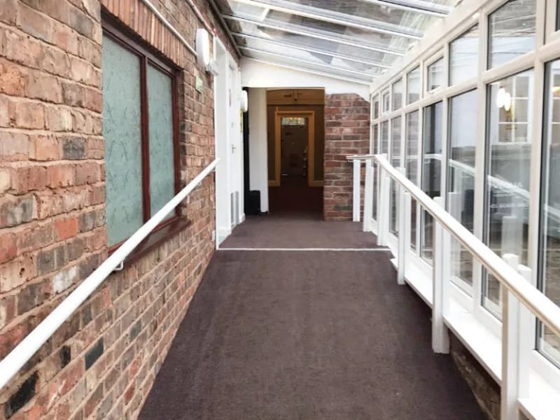 Norton Lodge - Nursing Home in Runcorn, England photo 3