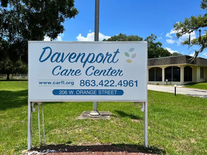 Florida Dialysis Center of Haines Cit - Dialysis in Davenport, FL photo 1