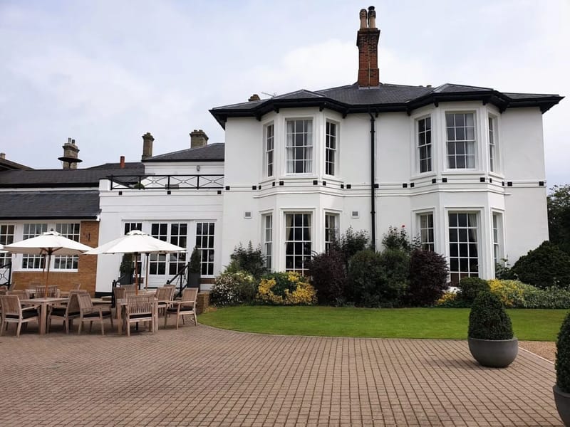Loveys Lodge in Bedford, England photo 3