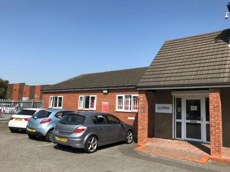 22 Abbey Drive (West) - Assisted Living in Grimsby, England photo 2
