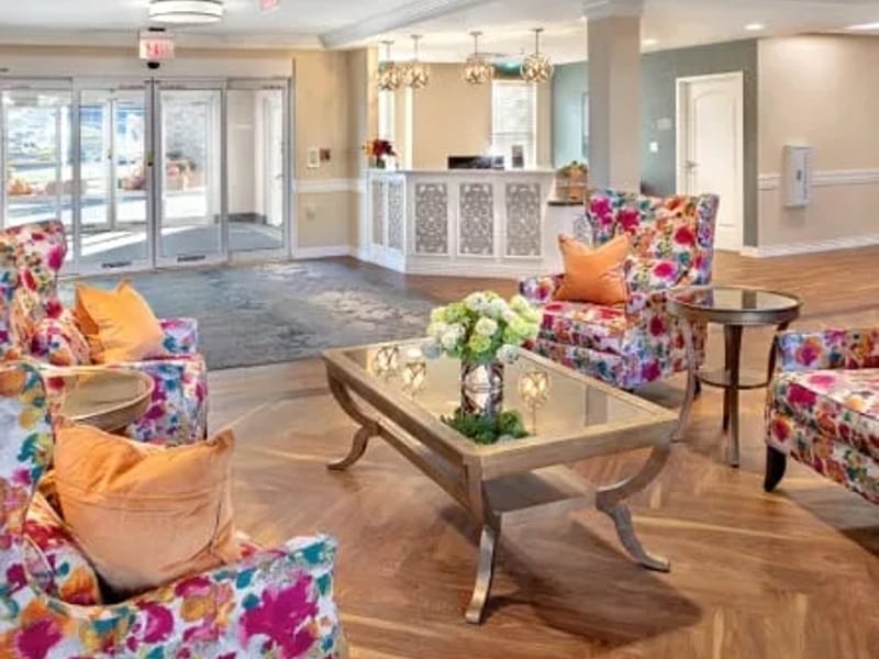 Brooklyn Pointe - Assisted Living in Brooklyn, OH photo 2