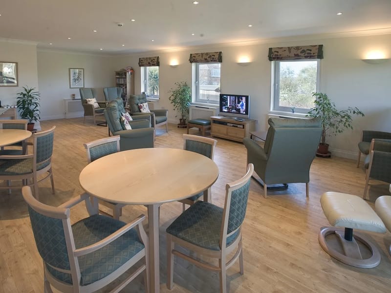 Kite Hill Care Home - Nursing Home in Ryde, England photo 3