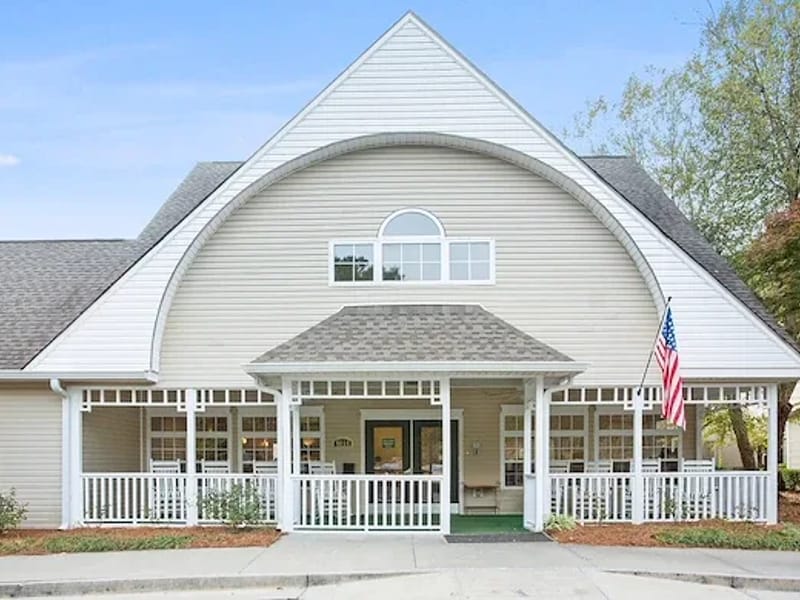 Caring Hands Personal Care Home - Assisted Living in Riverdale, GA photo 3