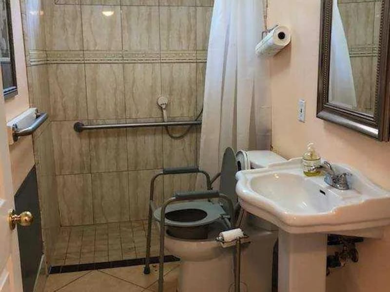 Apna Care Home - Assisted Living in Huntington Beach, CA photo 1