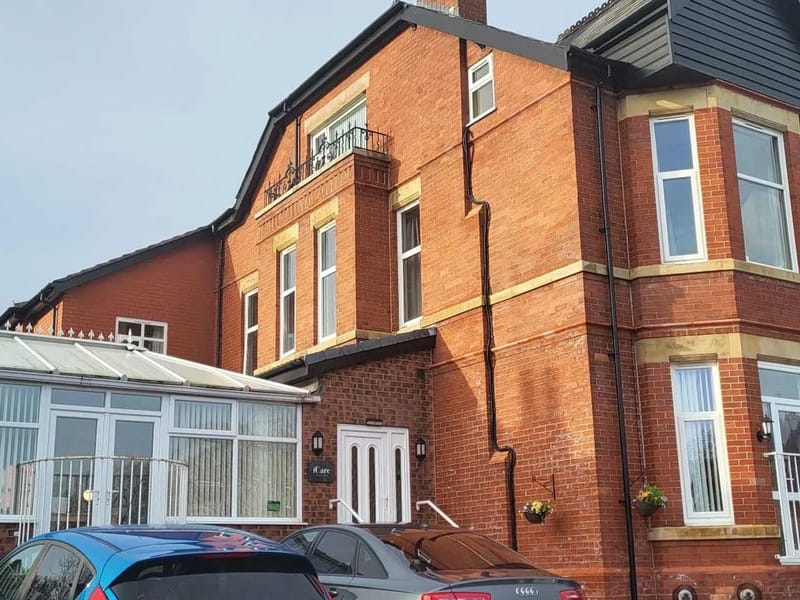 Marple Lodge Care Home - Assisted Living in Stockport, England photo 2