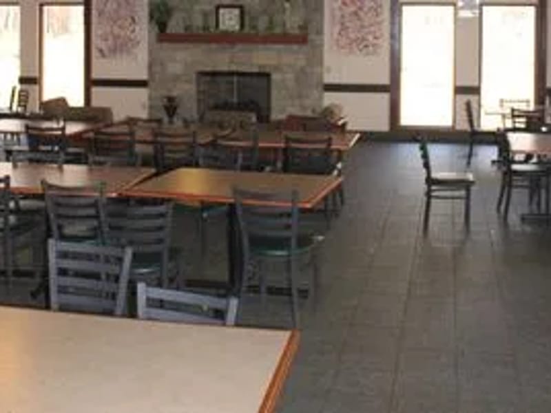 Annandale Village Center For Continued Care - Assisted Living in Suwanee, GA photo 2