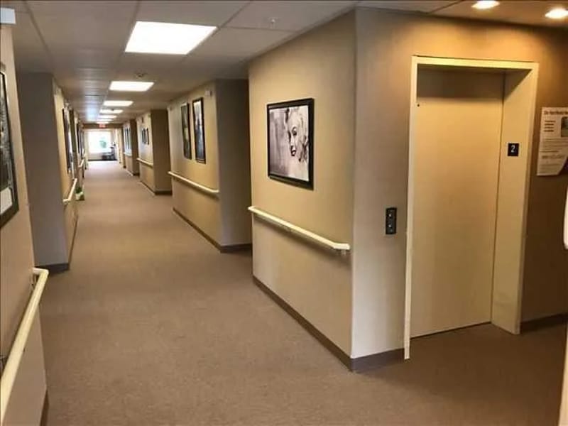 Adara Oaks Manor - Assisted Living in Gresham, OR photo 1