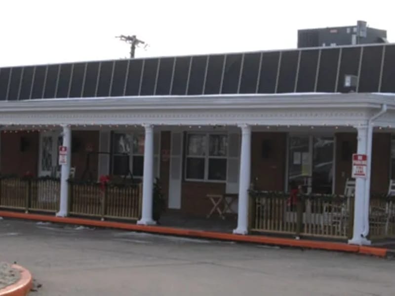 Heartland Rehabilitation and Care Center - Nursing Home in Benton, AR photo 2