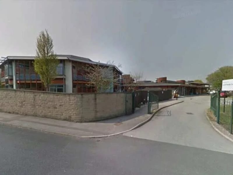 Lord Hardy Court - Assisted Living in Rotherham, England photo 1