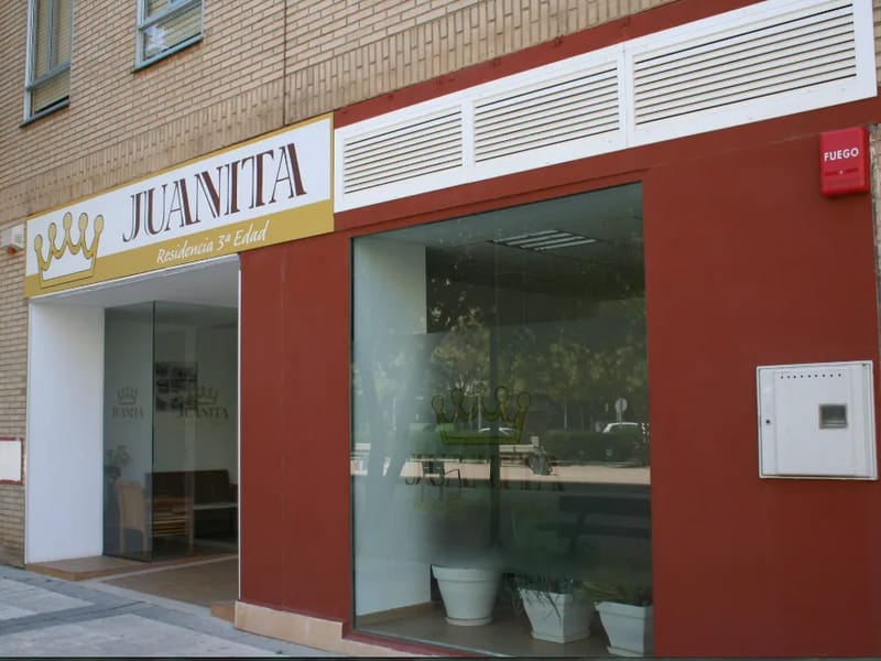 Residencia Juanita - Hogar de Ancianos in Zaragoza, Aragón photo 1