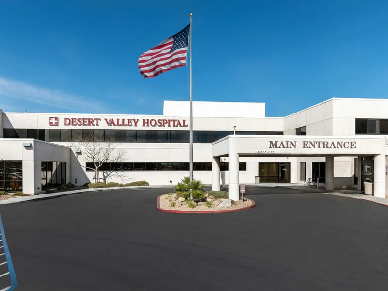 Desert Valley Hospital - Hospital in Victorville, CA photo 2
