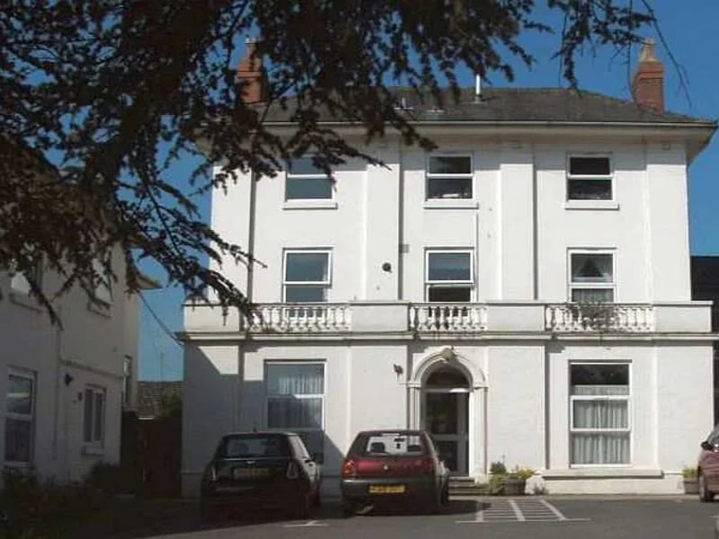 Stanhope Court Residential Care Home - Assisted Living in Wirral, England photo 2