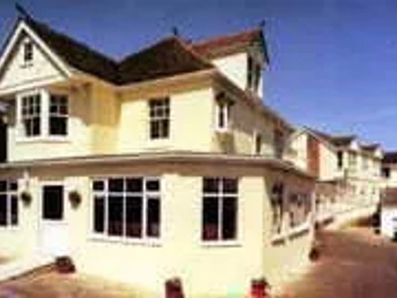 Oldway Heights - Assisted Living in Paignton, England photo 2