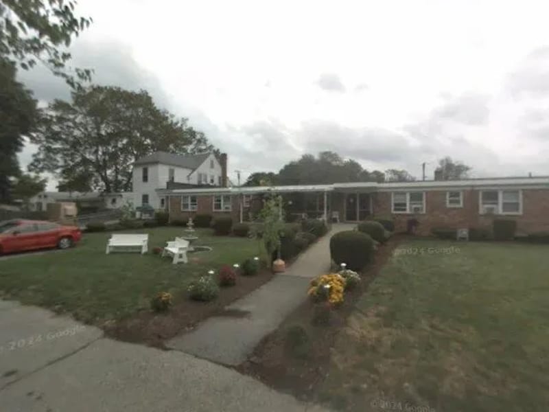 Avalon Nursing Home Inc - Nursing Home in Warwick, RI photo 1