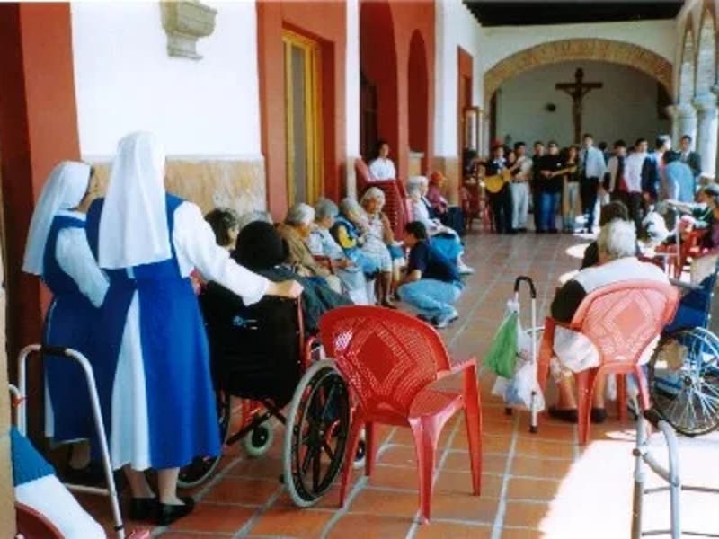ASILO PARTICULAR DE CARIDAD PARA ANCIANOS - Hogar de Ancianos in Puebla, Puebla photo 2