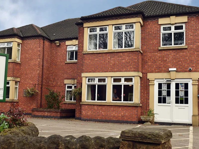 Longmoor Lodge Care Home in Nottingham, England photo 2