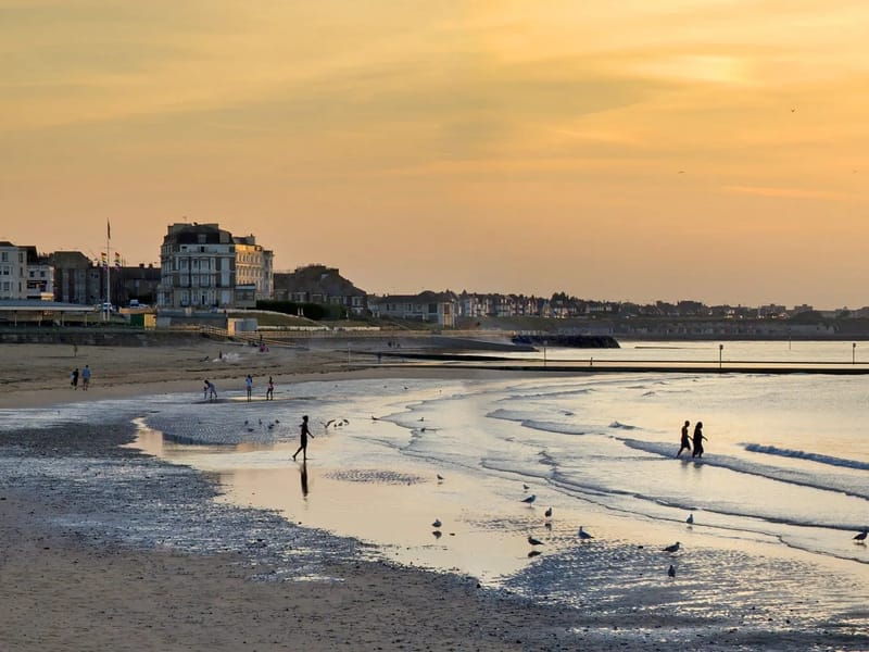 Autumnville - Assisted Living in Margate, England photo 2