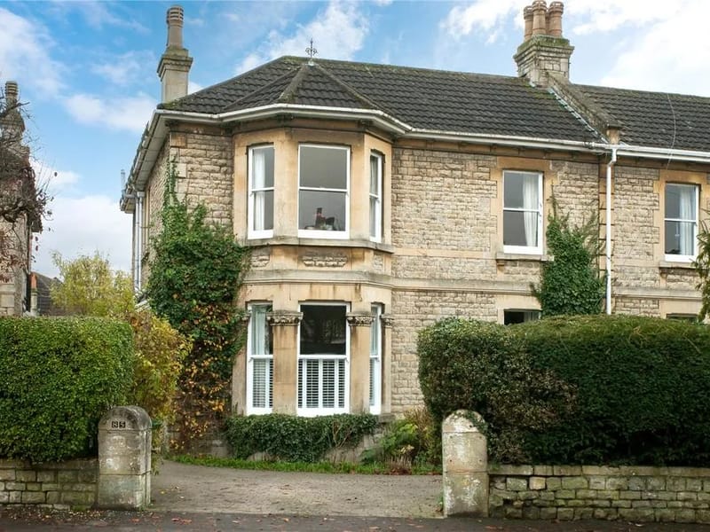 Newbridge Hill in Bath, England photo 1