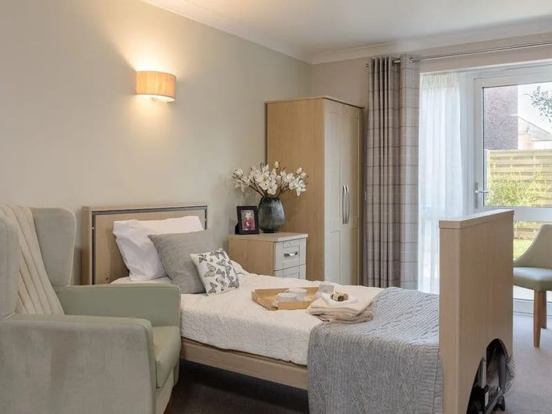 Folkestone Home Care - In-Home Care in Folkestone, England photo 2
