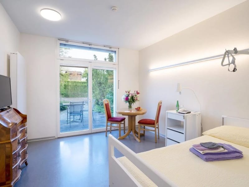 Alters- und Pflegezentrum Herrenbergli - Pflegeheim in Zürich, Zurich photo 3