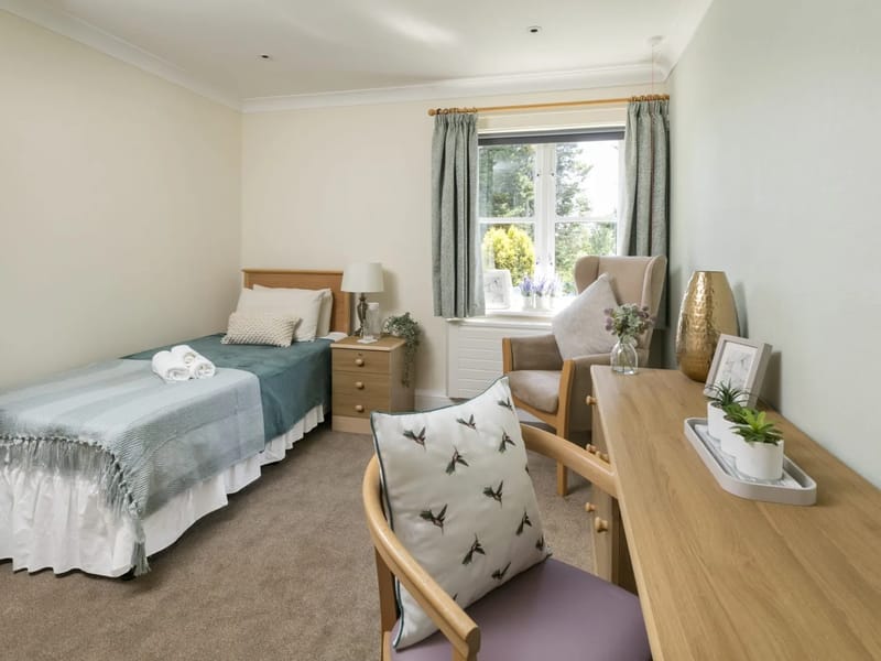 St Andrews Care Home - Nursing Home in Welwyn Garden City, England photo 3