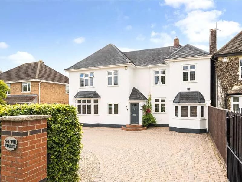 80-82 London Road - Assisted Living in Bristol, England photo 2