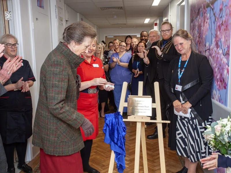 The Royal - Assisted Living in Doncaster, England photo 2