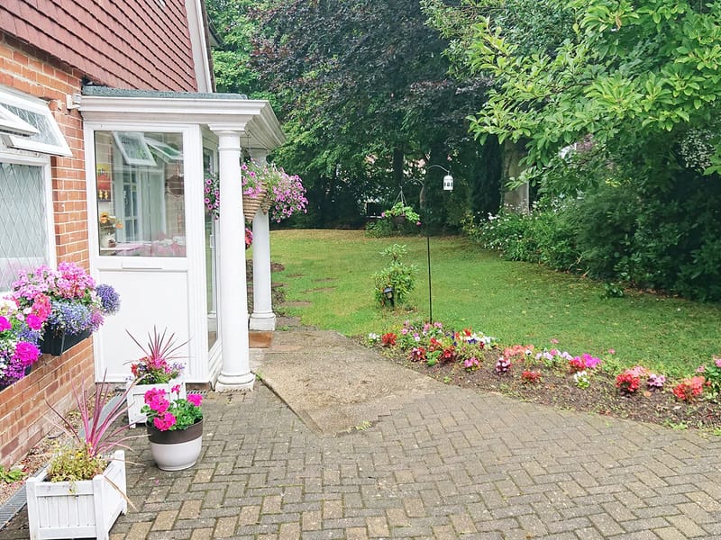 Finn Farm Lodge - Nursing Home in Folkestone, England photo 3